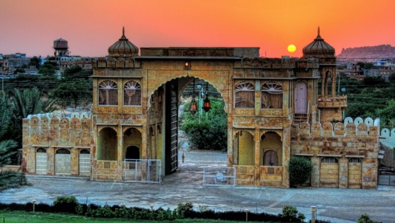 Unforgettable Fort Stay in Rural Rajasthan